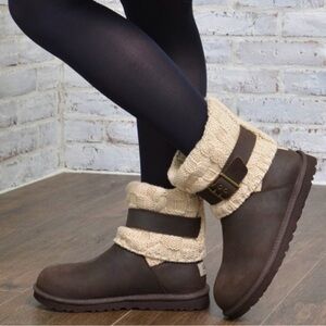 UGG Cassidee Women’s Size 10 Brown Boots with Cream Knit Cuff